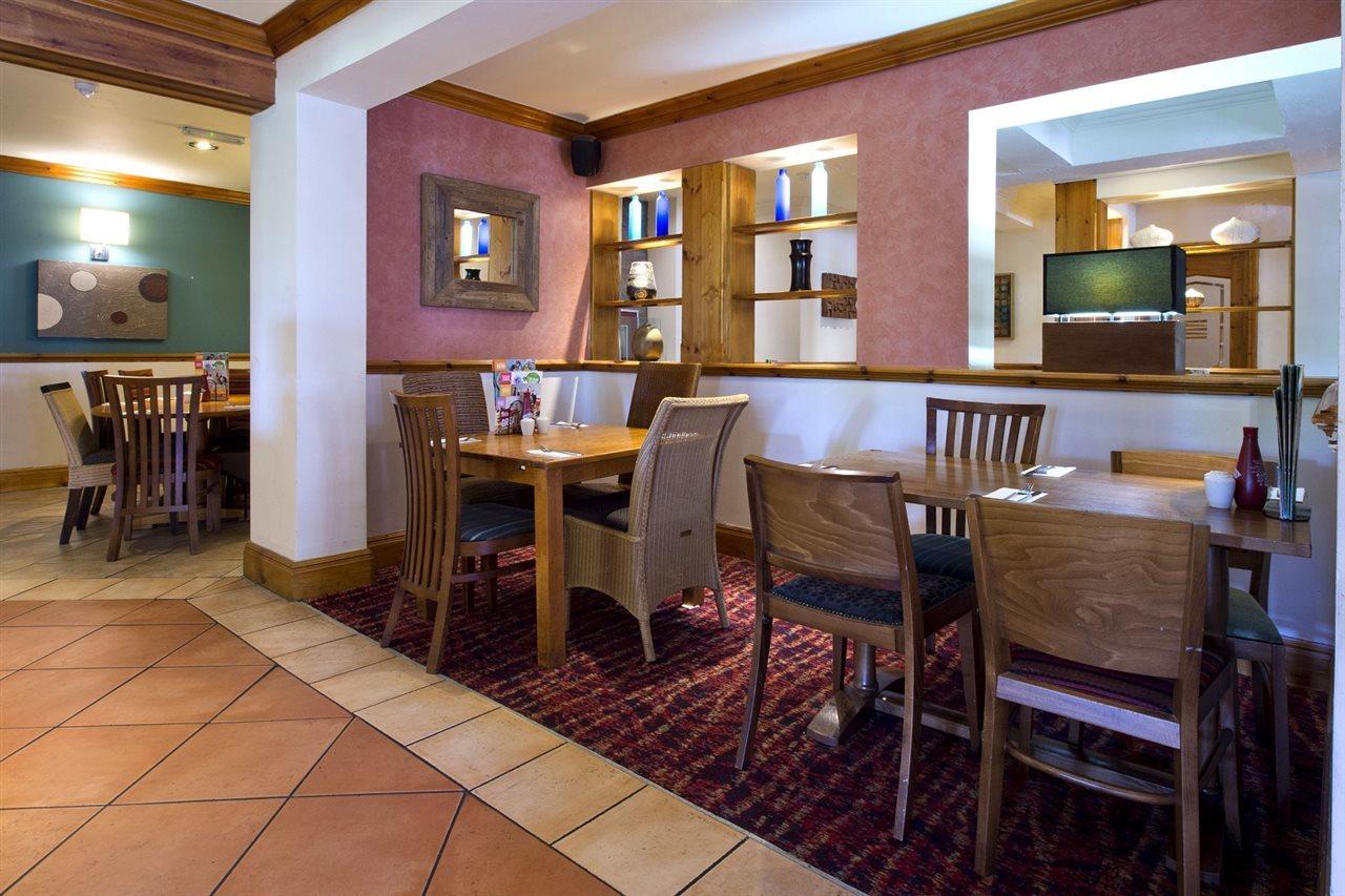 Premier Inn Bristol South Ngoại thất bức ảnh