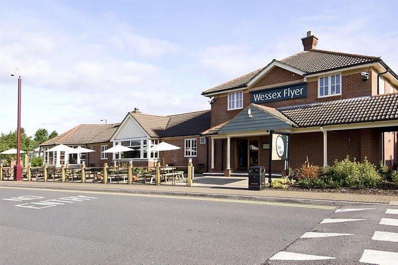 Premier Inn Bristol South Ngoại thất bức ảnh