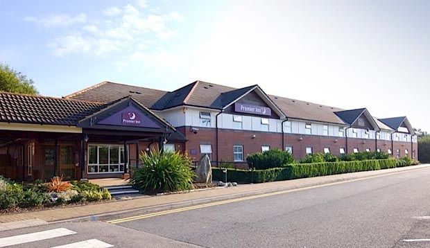 Premier Inn Bristol South Ngoại thất bức ảnh